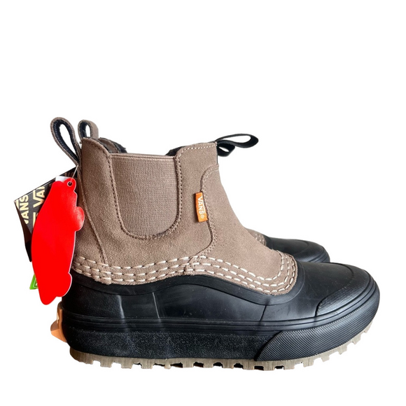 VANS Snow MTE Standard Mid Chelsea X Hana Beaman WP Boot Size 6 or 4.5 #1134 - Picture 1 of 10